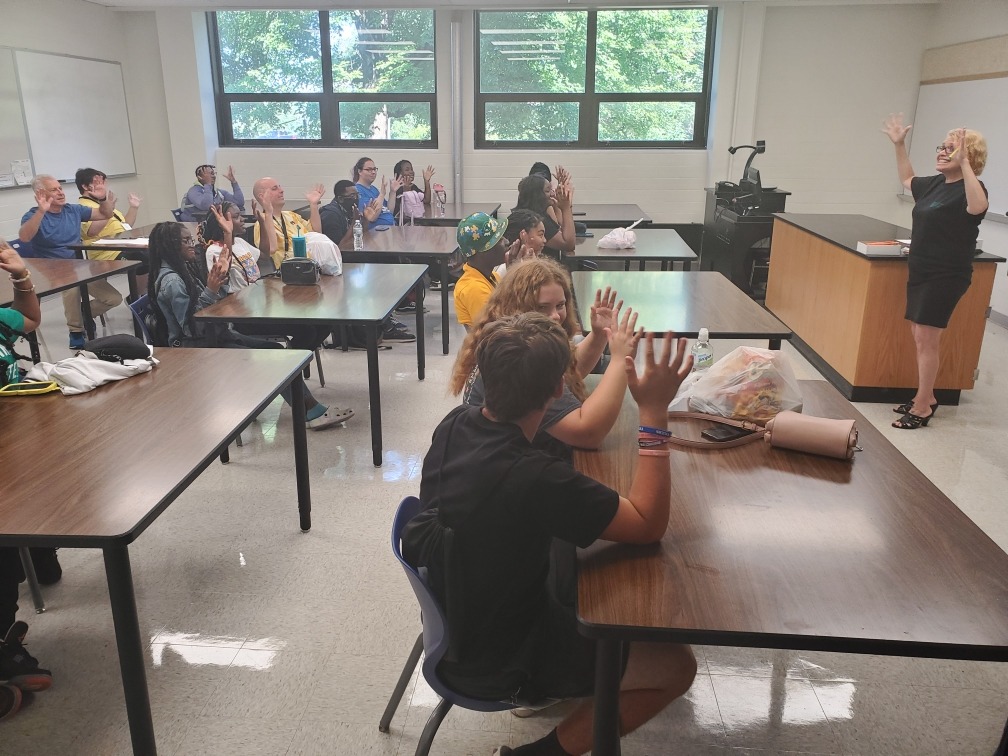 GRAD Cincinnati students learning American Sign Language