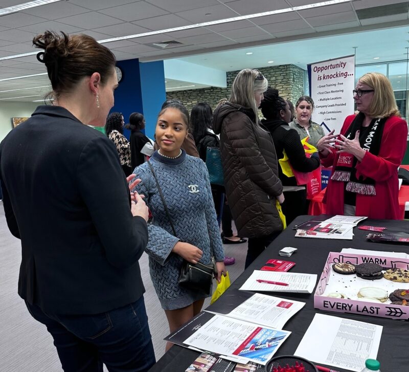 Students talking to professionals at the Real Estate Certificate Meet-and-Greet event