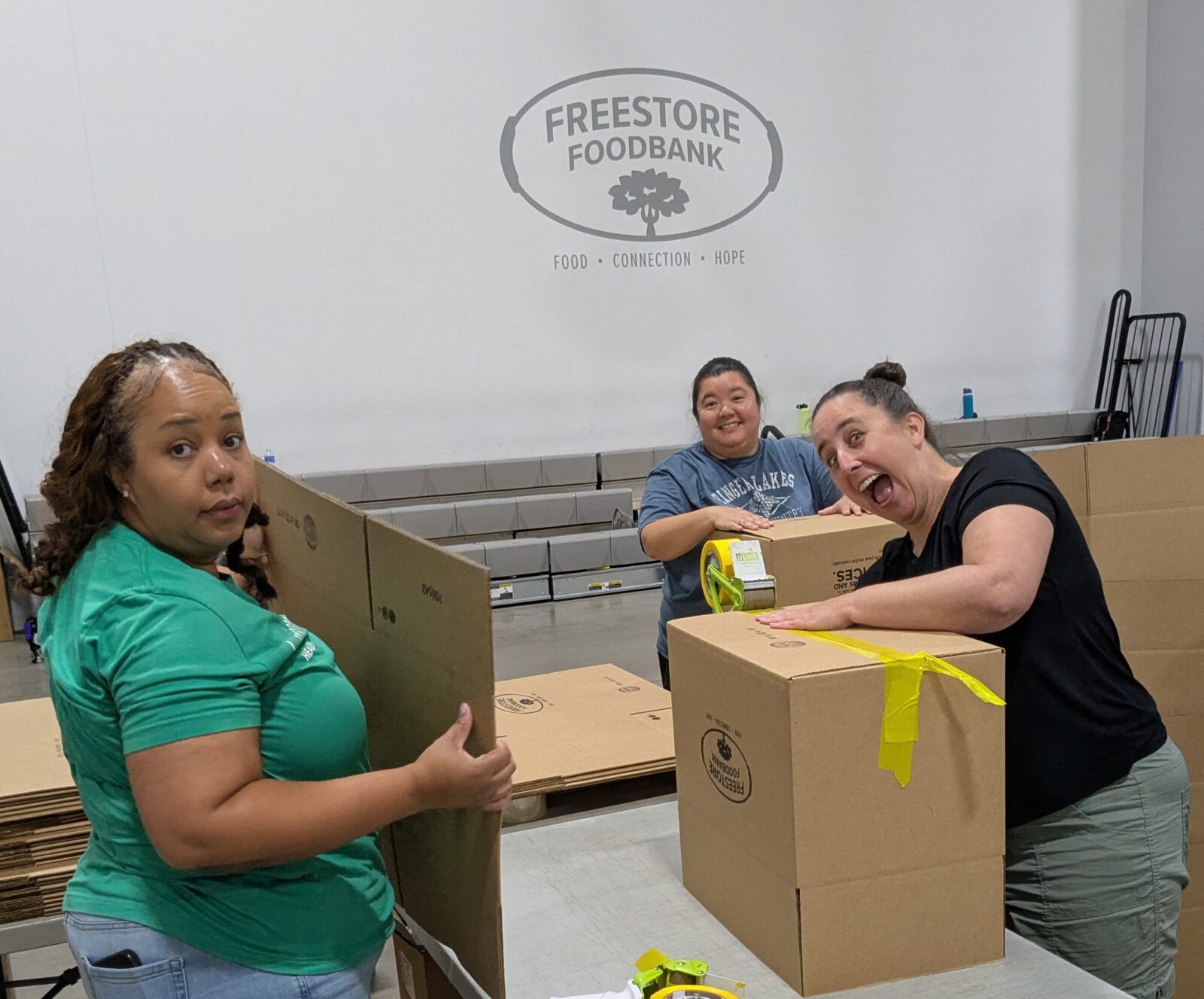 Faculty Senate at Freestore Foodbank - Sheena Davis, Abbey Yee, Milene Donlin