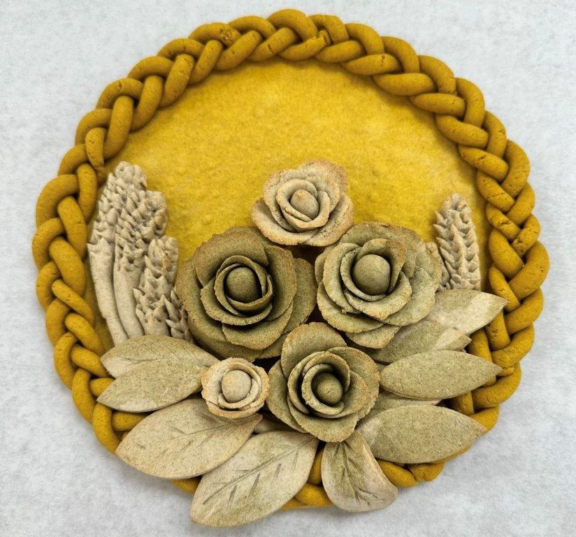 "Dead dough" sculpture - flowers and stalks of wheat in shades of green