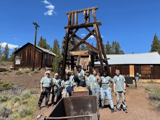 EVT 172 class with mining equipment