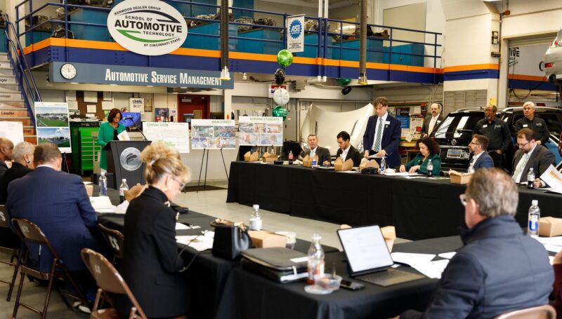 SW Ohio legislators visited the Kenwood Dealer Group Automotive Lab
